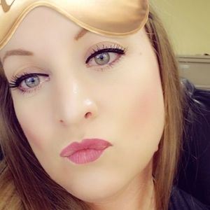 Meet your Posher, Nycole